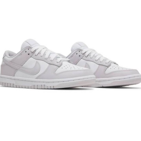 Brand New Nike Dunk low Venice size 8.5 - Picture 2 of 2